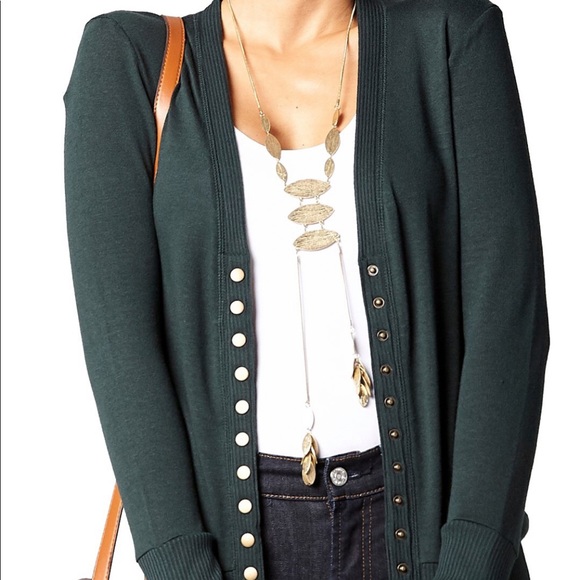 ✨LAST ONES ✨Hunter green snap closure cardigan - Picture 4 of 4